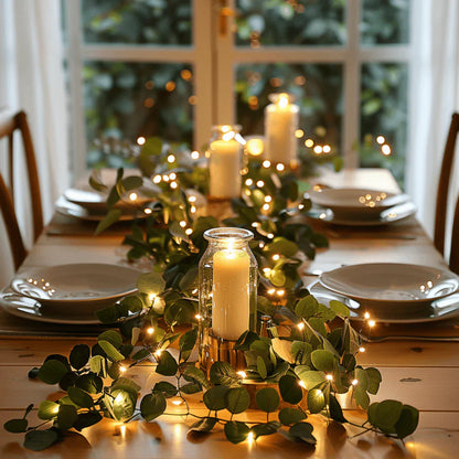 Dekoracyjna girlanda świetlna z zielonymi akcentami
