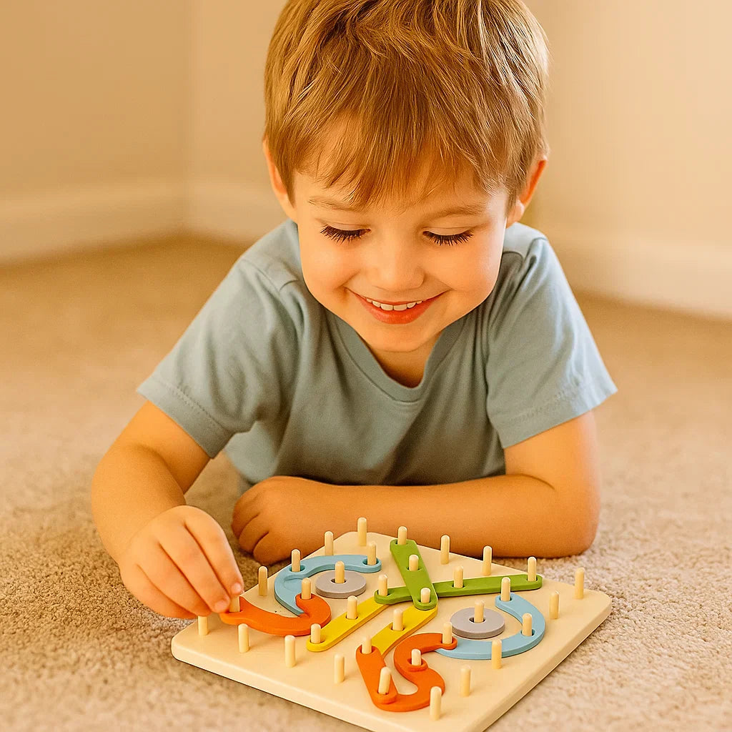 Puzzle Montessori z kołkami dla dzieci ⎜ Kreatywna zabawka do dopasowywania kształtów z literami i cyframi do nauki wczesnej.